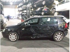 volkswagen golf v berlina (1k1) del año 2004 2