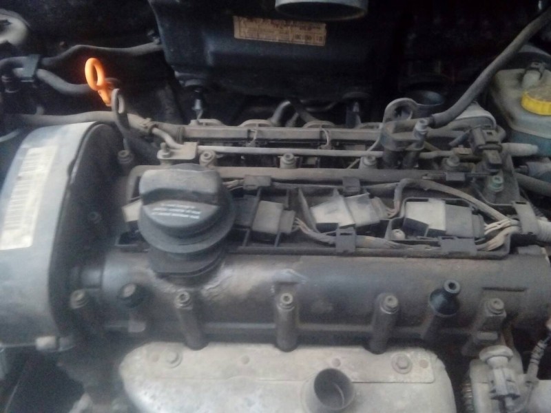seat ibiza (6l1) del año 2002