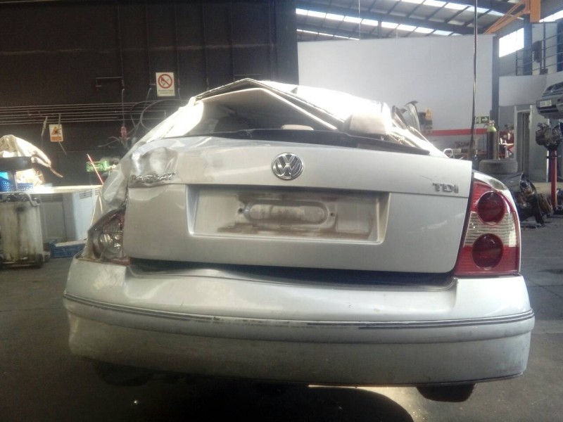 volkswagen passat berlina (3b3) del año 2004