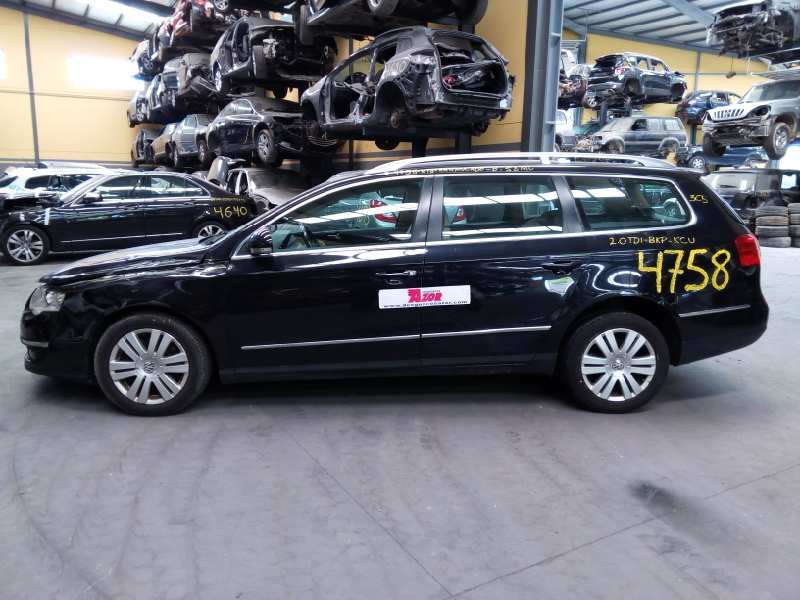 volkswagen passat variant (3c5) del año 2007