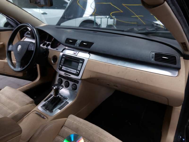 volkswagen passat variant (3c5) del año 2007