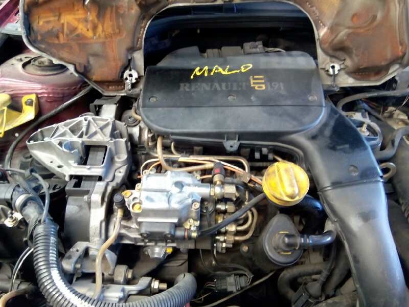 renault megane i fase 2 berlina (ba0) del año 2000