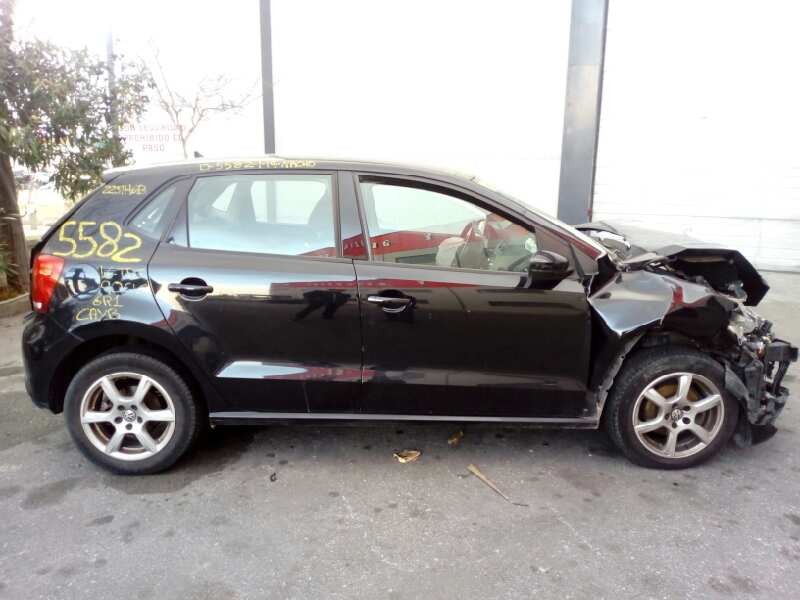 volkswagen polo (6r1) del año 2011