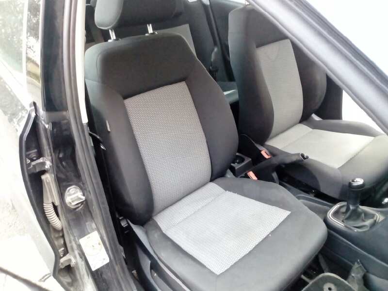 volkswagen polo (6r1) del año 2011