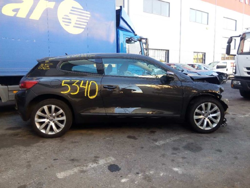 volkswagen scirocco (137) del año 2010