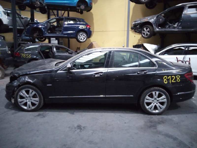 mercedes-benz clase c (w204) berlina del año 2007