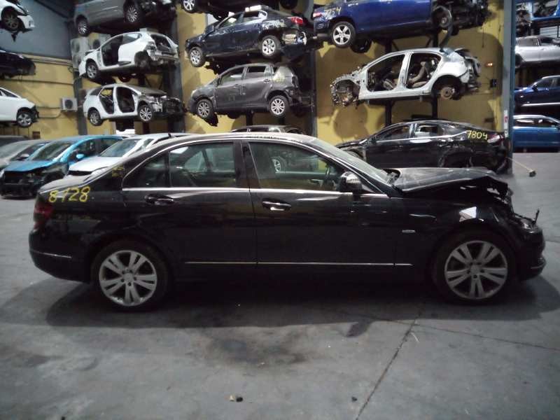 mercedes-benz clase c (w204) berlina del año 2007