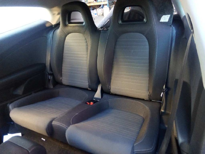 volkswagen scirocco (137) del año 2010