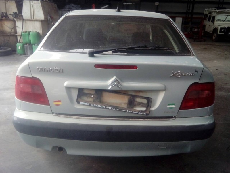 citroën xsara berlina del año 2003