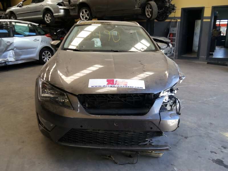 seat leon st (5f8) del año 2014