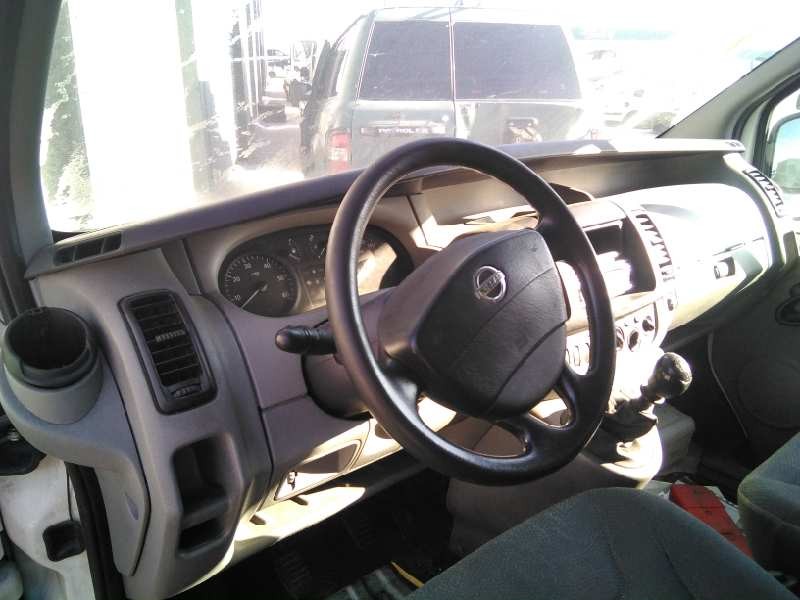 nissan primastar (x83) del año 2004