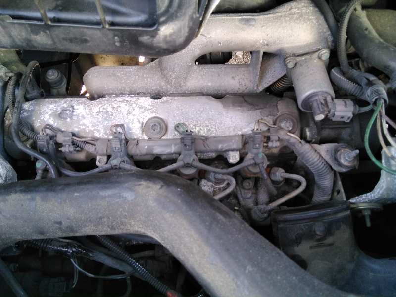 nissan primastar (x83) del año 2004