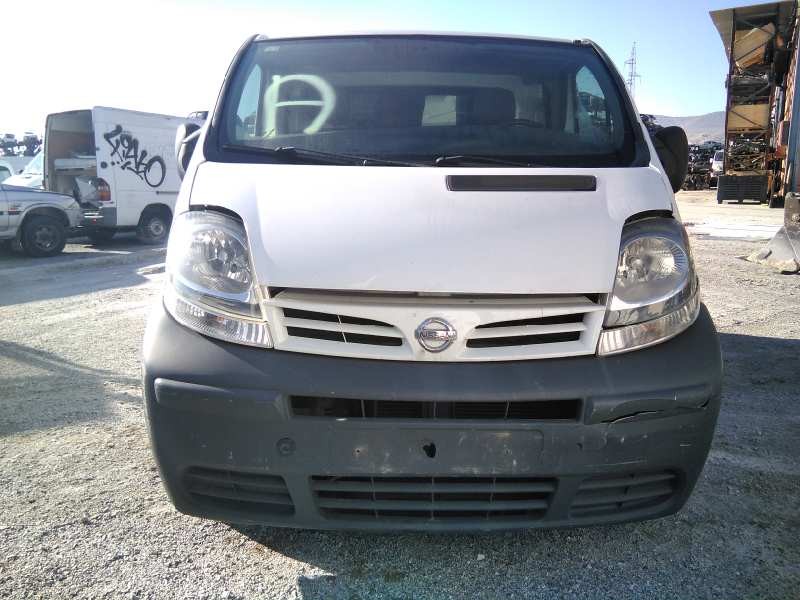 nissan primastar (x83) del año 2004
