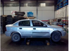 opel astra g berlina del año 2002