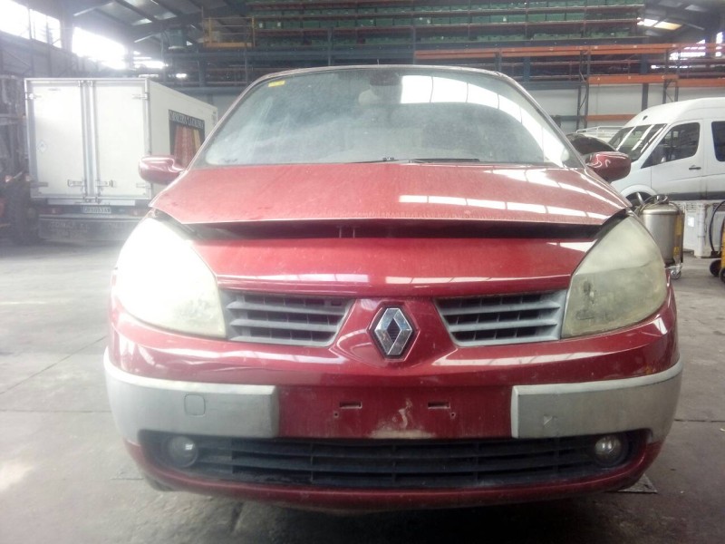 renault scenic ii del año 2004