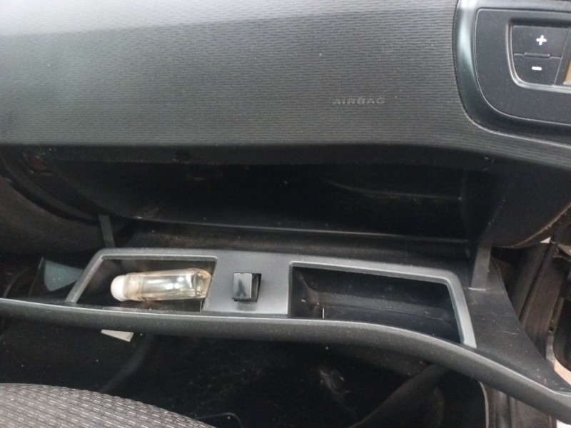 Recambio de guantera para citroën c4 picasso i monospace (ud_) 1.6 hdi 110 referencia OEM IAM   