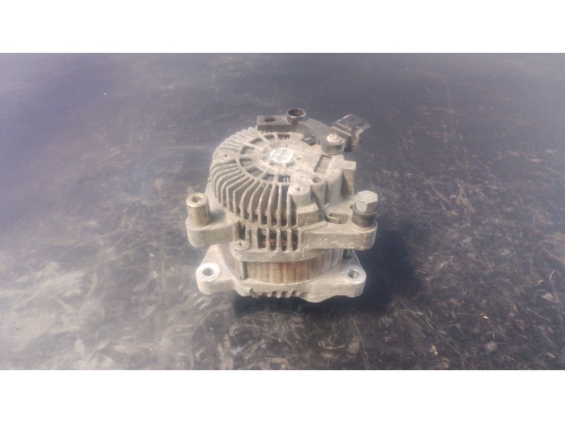 Recambio de alternador para peugeot 407 referencia OEM IAM   