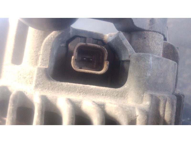 Recambio de alternador para peugeot 407 referencia OEM IAM   