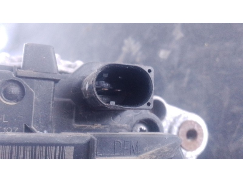 Recambio de alternador para volkswagen tiguan (5n_) 2.0 tdi referencia OEM IAM 03L903023  P3-B5-9-1