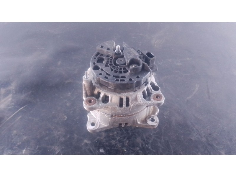 Recambio de alternador para volkswagen tiguan (5n_) 2.0 tdi referencia OEM IAM 03L903023  P3-B5-9-1