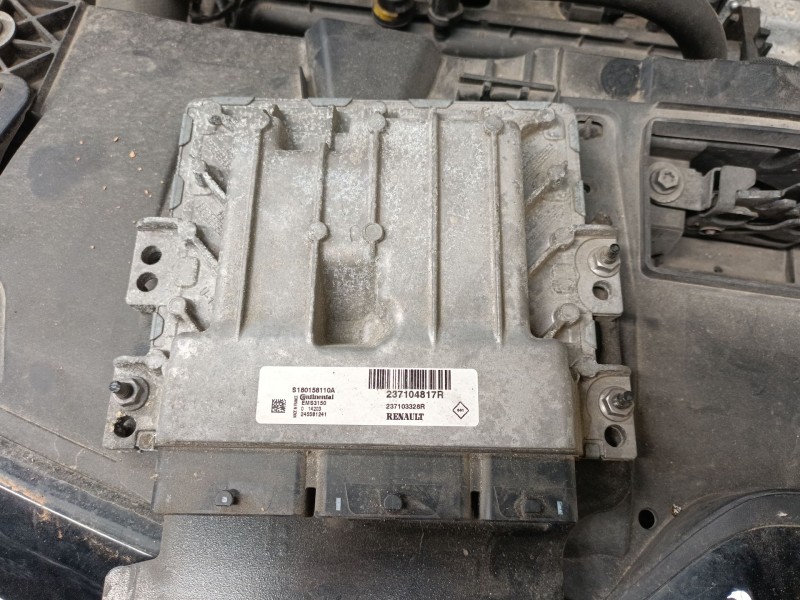 Recambio de centralita motor uce para renault megane iii hatchback (bz0/1_, b3_) 1.2 tce (bz2b, bz11) referencia OEM IAM 2371048