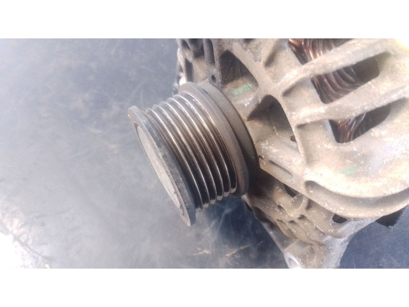 Recambio de alternador para ford transit courier b460 furgoneta/monovolumen 1.5 tdci referencia OEM IAM ET7610300AA TG12C267 P3-