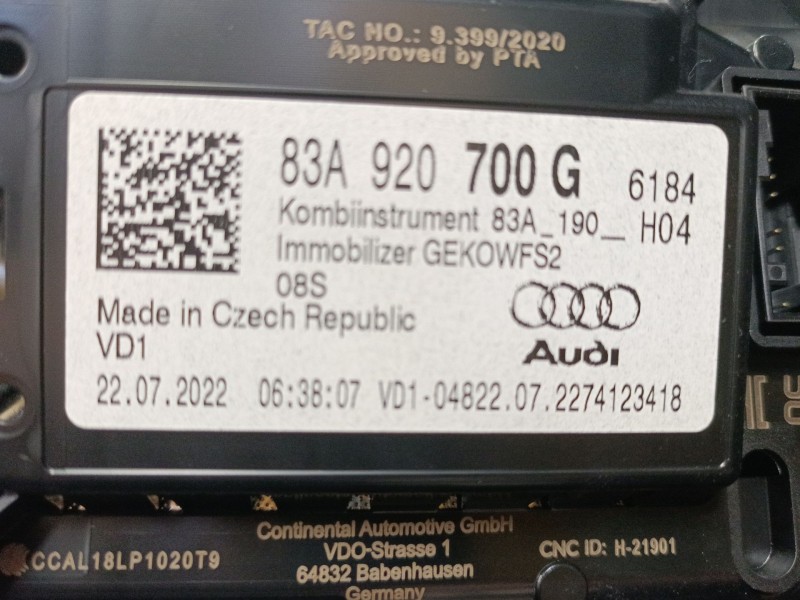 Recambio de cuadro instrumentos para audi q3 sportback (f3n) 35 tdi referencia OEM IAM 83A920700G  