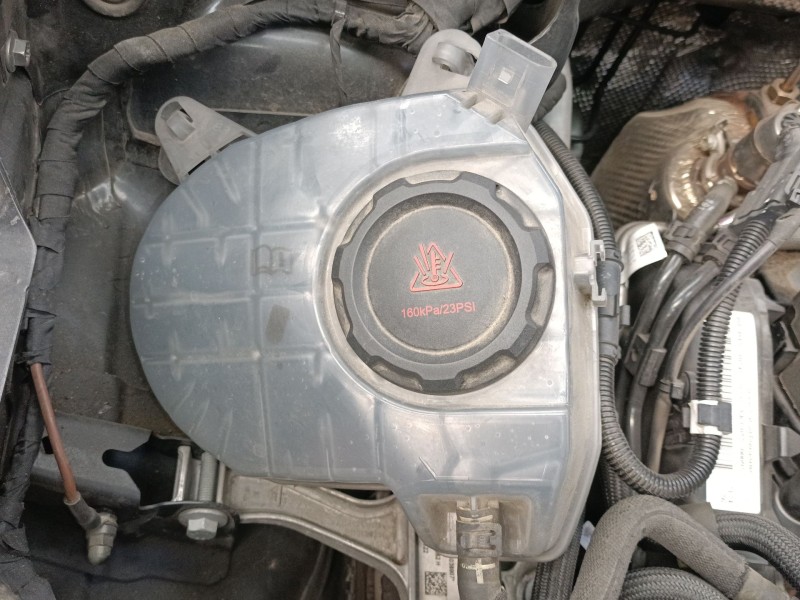 Recambio de deposito expansion para audi q3 sportback (f3n) 35 tdi referencia OEM IAM   