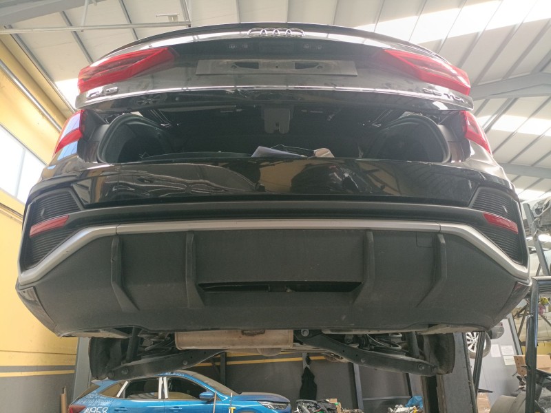 Recambio de paragolpes trasero para audi q3 sportback (f3n) 35 tdi referencia OEM IAM   
