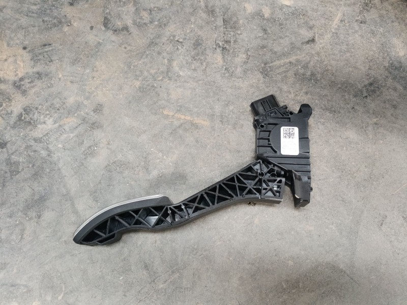 Recambio de pedal acelerador para audi q3 sportback (f3n) 35 tdi referencia OEM IAM 501723503L 6PV010621 