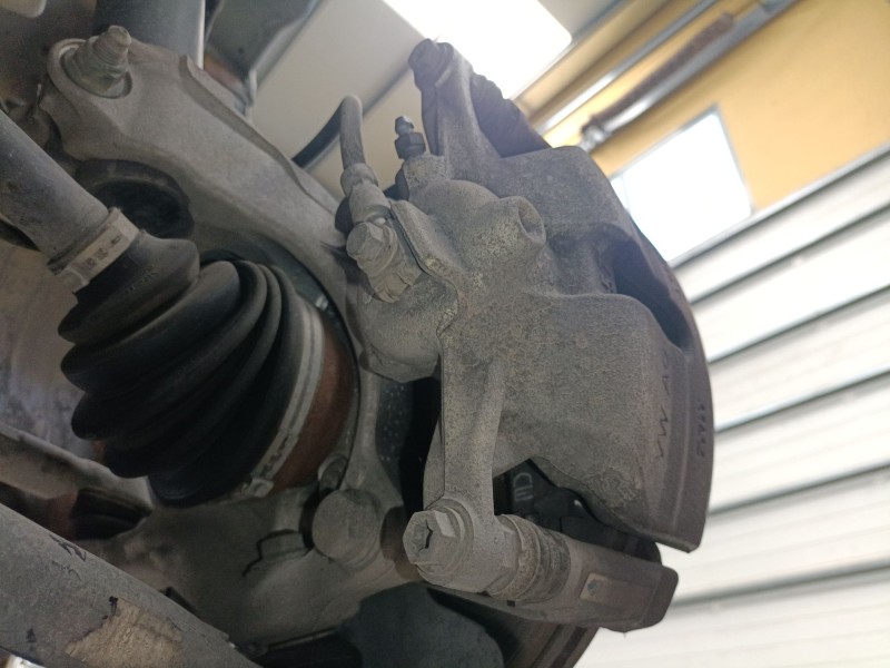 Recambio de pinza freno delantera izquierda para audi q3 sportback (f3n) 35 tdi referencia OEM IAM   