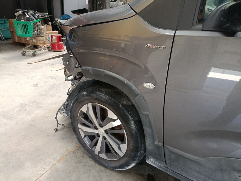 Recambio de aleta delantera izquierda para peugeot rifter 1.5 bluehdi 130 referencia OEM IAM   