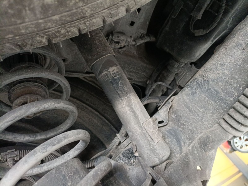 Recambio de amortiguador trasero izquierdo para peugeot rifter 1.5 bluehdi 130 referencia OEM IAM   