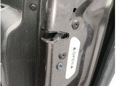 CERRADURA PUERTA DELANTERA DERECHA 