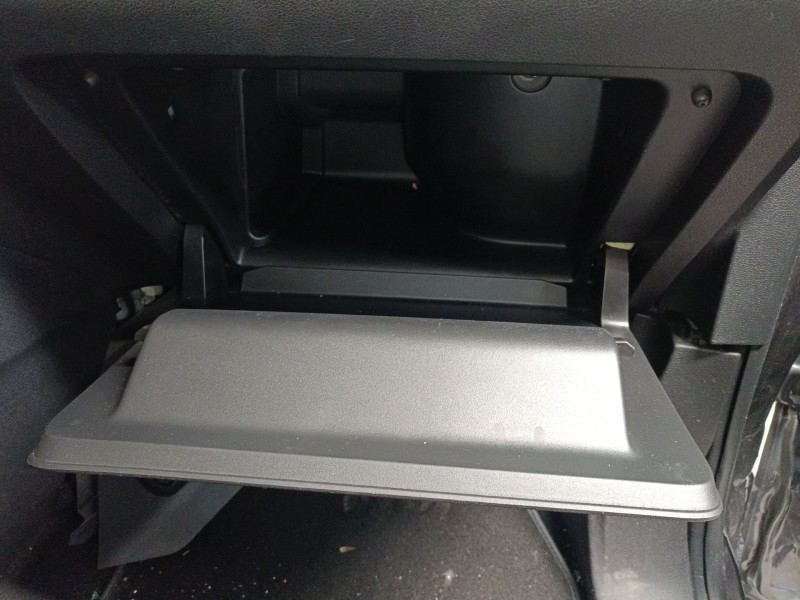 Recambio de guantera para peugeot rifter 1.5 bluehdi 130 referencia OEM IAM   