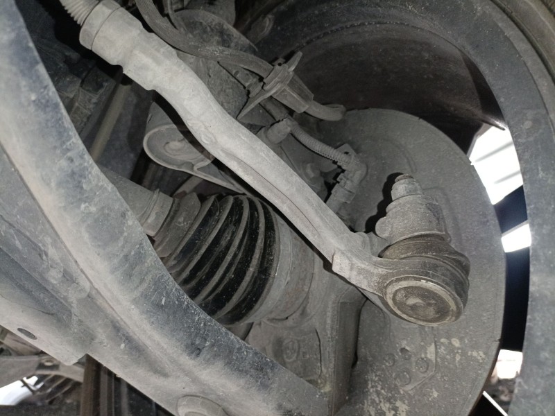 Recambio de mangueta delantera derecha para peugeot rifter 1.5 bluehdi 130 referencia OEM IAM   
