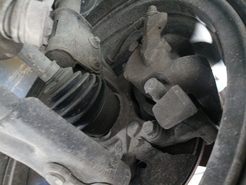 Recambio de mangueta delantera izquierda para peugeot rifter 1.5 bluehdi 130 referencia OEM IAM   