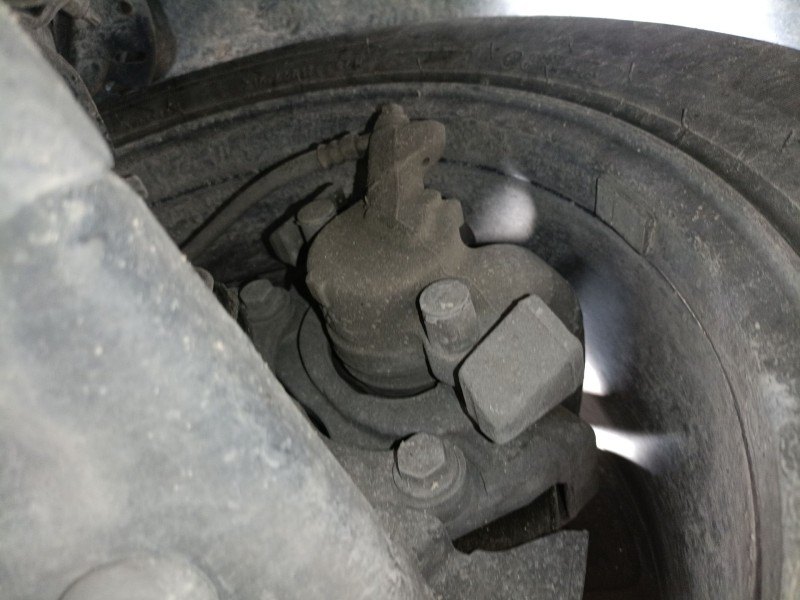 Recambio de pinza freno delantera izquierda para peugeot rifter 1.5 bluehdi 130 referencia OEM IAM   