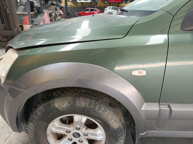 Recambio de aleta delantera izquierda para kia sorento i (jc) 2.5 crdi referencia OEM IAM   