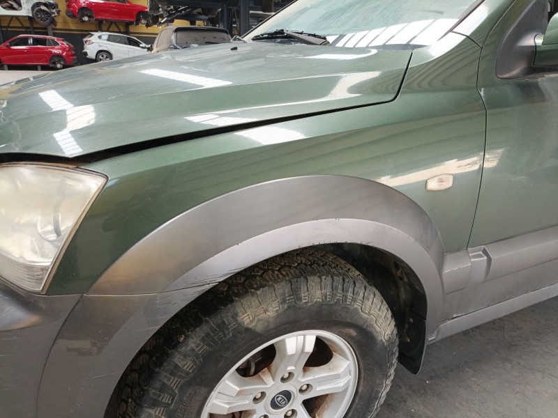 Recambio de aleta delantera izquierda para kia sorento i (jc) 2.5 crdi referencia OEM IAM   