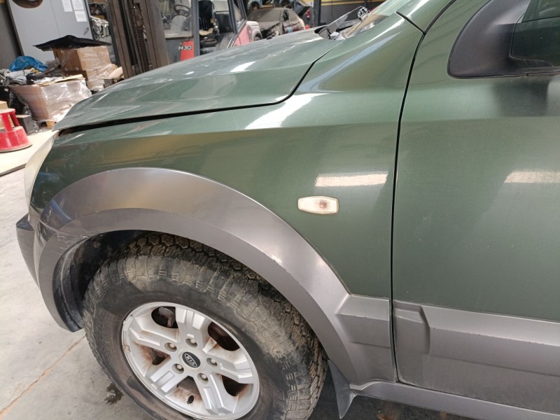 Recambio de aleta delantera izquierda para kia sorento i (jc) 2.5 crdi referencia OEM IAM   