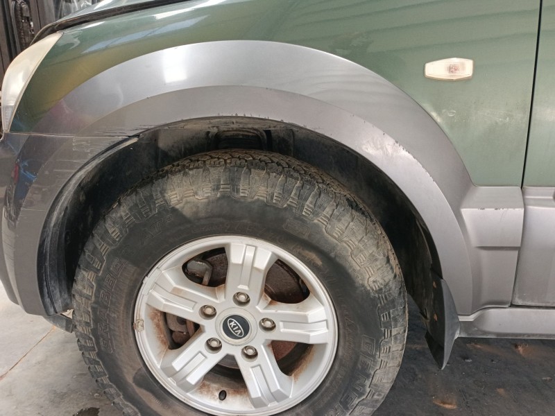 Recambio de aletin delantero izquierdo para kia sorento i (jc) 2.5 crdi referencia OEM IAM   