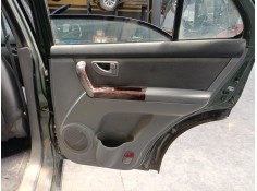 GUARNECIDO PUERTA TRASERA DERECHA 