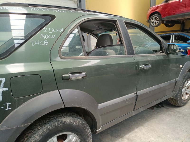 Recambio de puerta trasera derecha para kia sorento i (jc) 2.5 crdi referencia OEM IAM   
