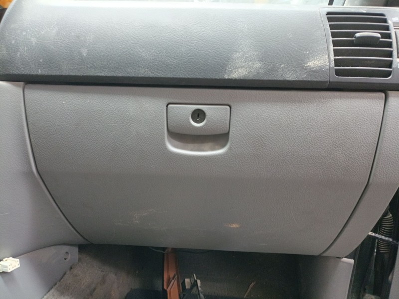 Recambio de guantera para kia sorento i (jc) 2.5 crdi referencia OEM IAM   