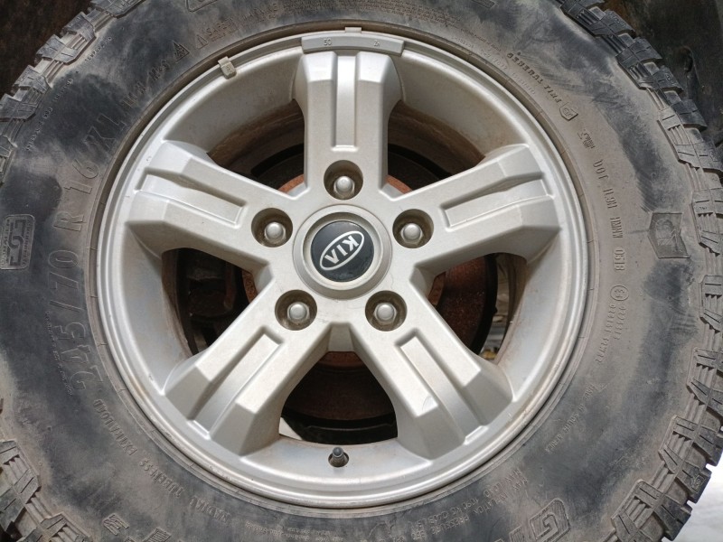 Recambio de llanta sin neumatico para kia sorento i (jc) 2.5 crdi referencia OEM IAM 16 PULGADAS  