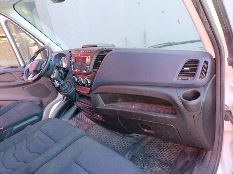 iveco daily vi furgoneta del año 2022
