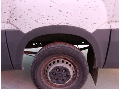 Recambio de aletin trasero izquierdo para iveco daily vi furgoneta 35s18, 35c18, 40c18, 50c18, 60c18, 65c18, 70c18 referencia OE