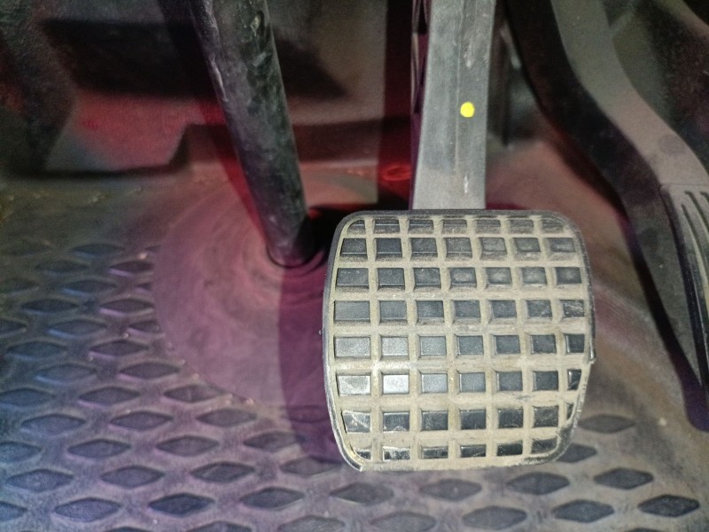Recambio de pedal freno para iveco daily vi furgoneta 35s18, 35c18, 40c18, 50c18, 60c18, 65c18, 70c18 referencia OEM IAM   