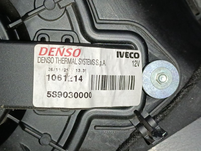 Recambio de ventilador calefaccion para iveco daily vi furgoneta 35s18, 35c18, 40c18, 50c18, 60c18, 65c18, 70c18 referencia OEM 